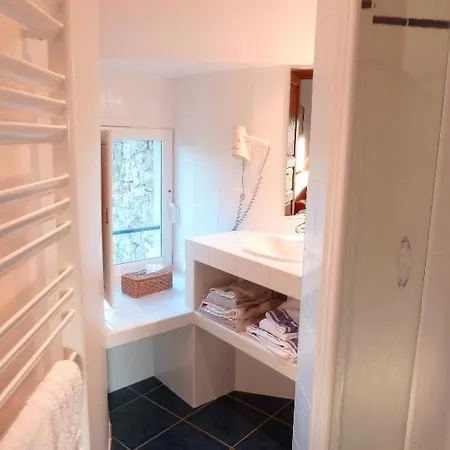 D'hotes Du Hameau Les Brunes 3*