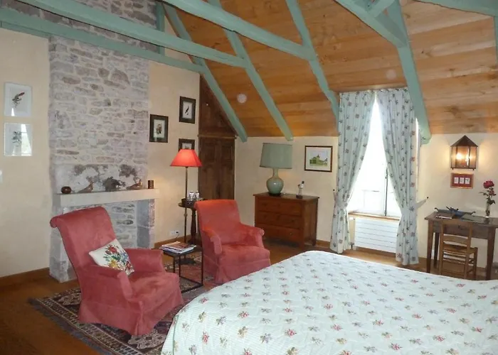 Oda ve Kahvaltı D'hotes Du Hameau Les Brunes